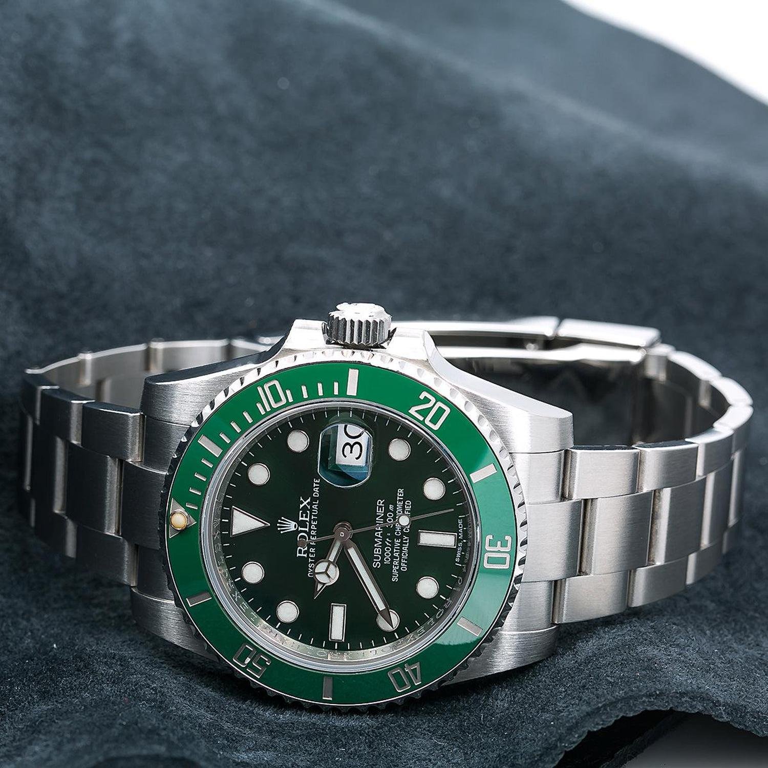 rolex submariner date 40mm 116610lv hulk green dial green ceramic bezel stainless steel oyster bracelet rolex submariner date 40mm 116610lv hulk green dial green ceramic bezel stainless steel oyster bracelet