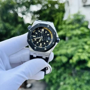 dong ho audemars piguet royal oak 15720st mau den fake cao cap nha may ip 42mm 6 1.webp