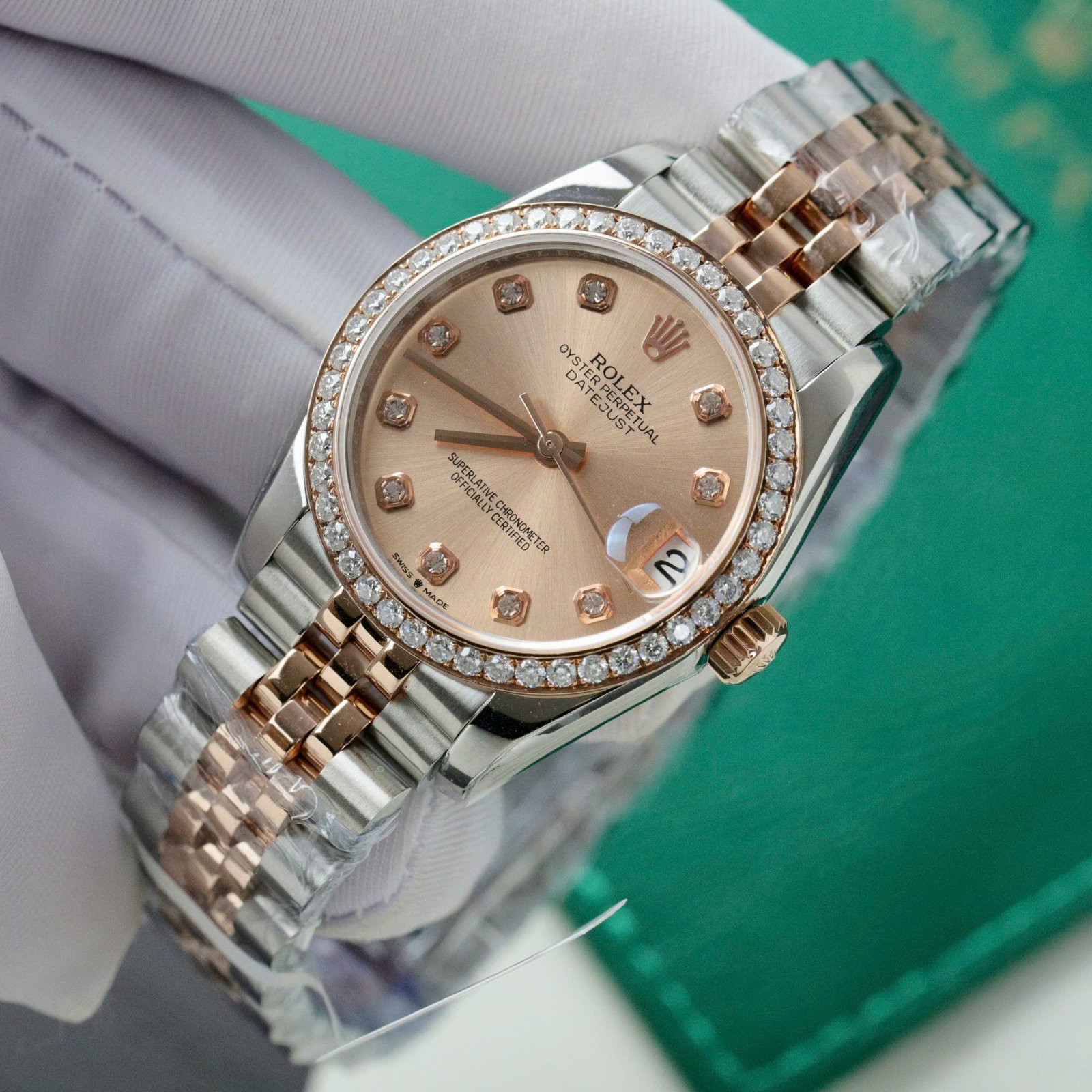rolex datejust super clone watch custom moissanite diamonds hong kong 31mm rolex datejust super clone watch custom moissanite diamonds hong kong 31mm