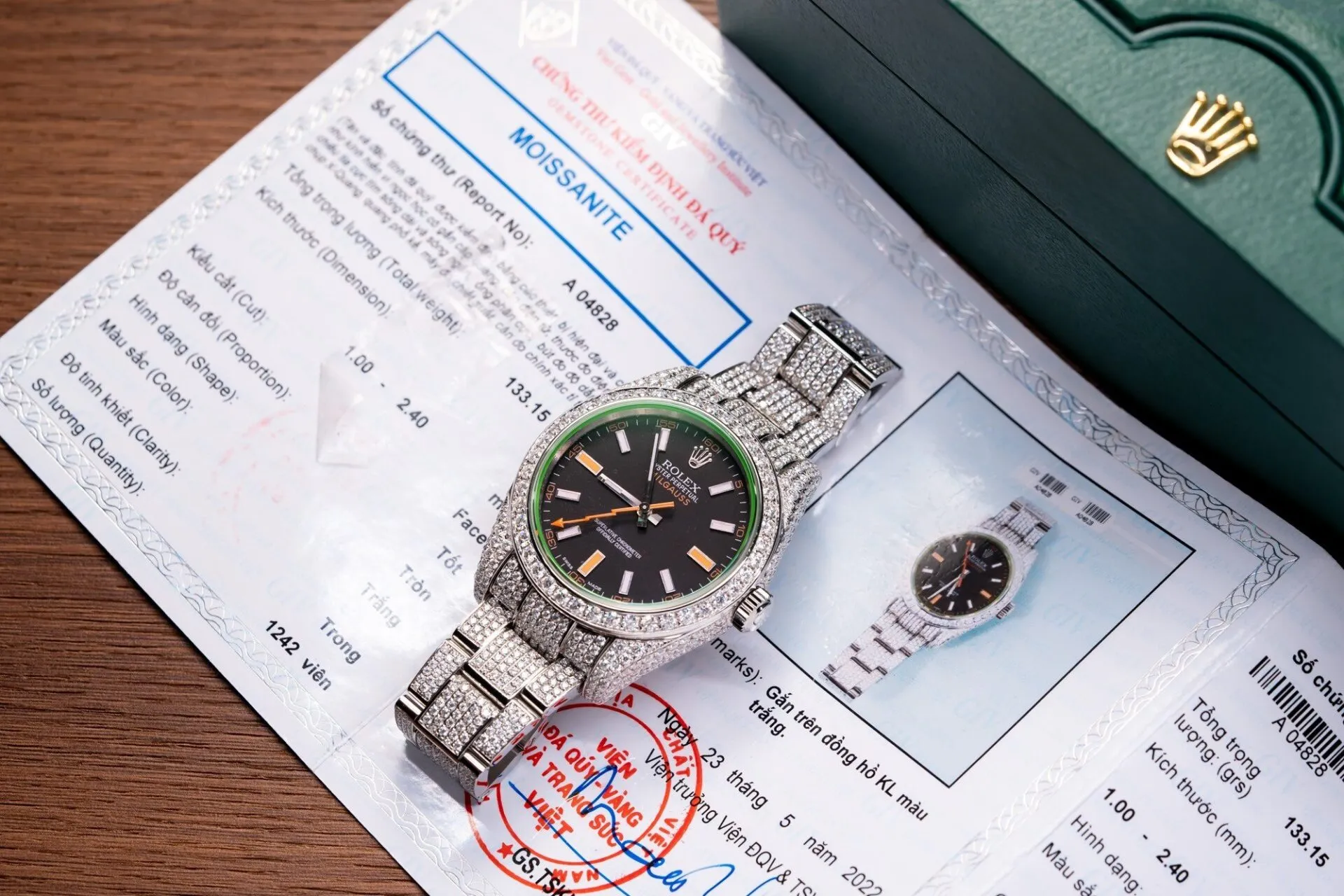 dong ho rolex datejust do kim cuong moissanite hong kong 41mm 8 1.webp dong ho rolex datejust do kim cuong moissanite hong kong 41mm 8 1.webp