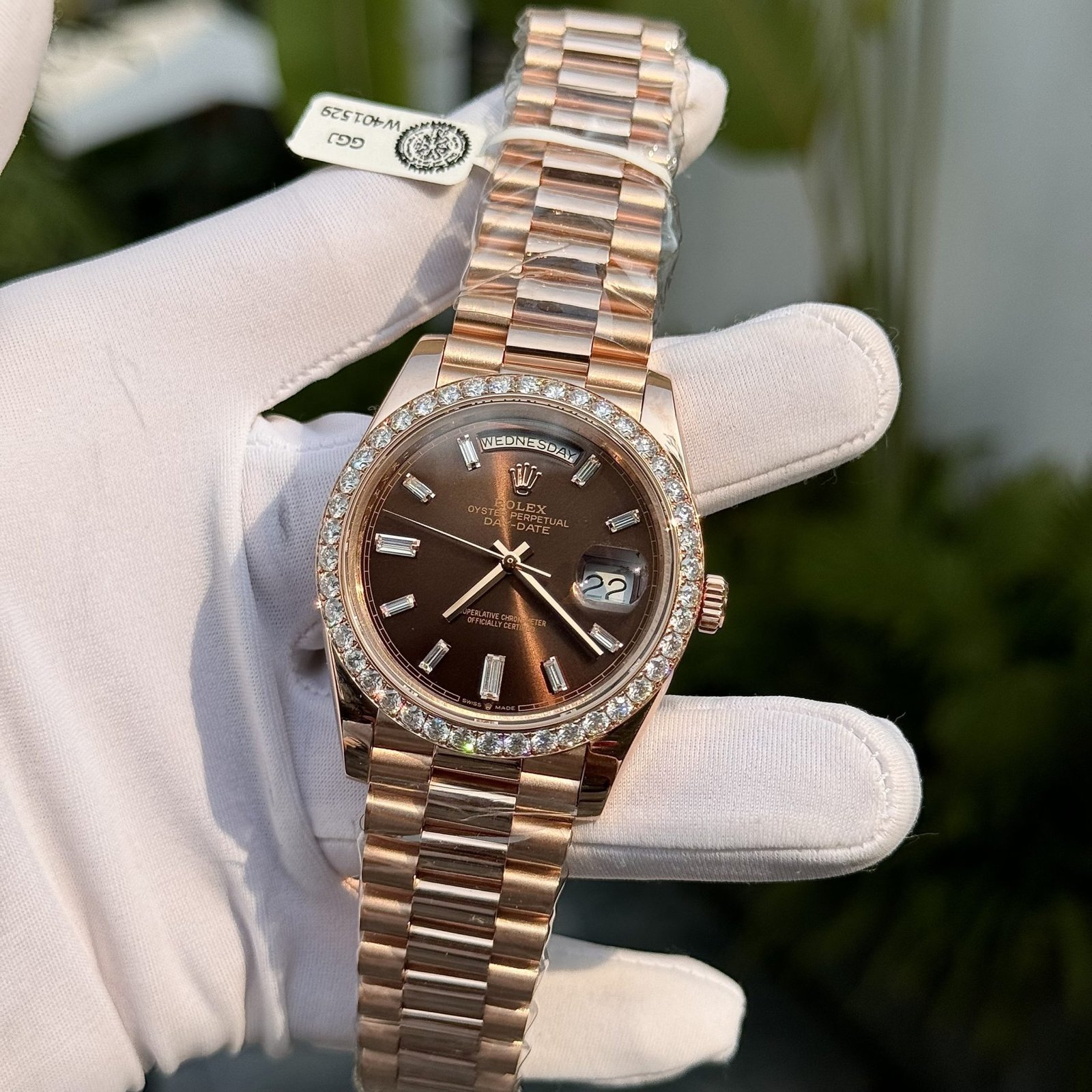 rolex super clone watch day date custom gold wrapped moissanite diamonds dial chocolate gm factory 40mm rolex super clone watch day date custom gold wrapped moissanite diamonds dial chocolate gm factory 40mm