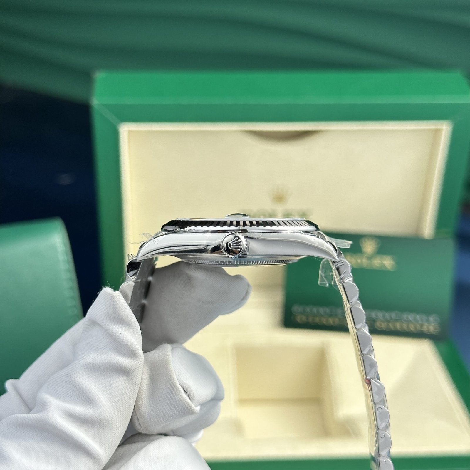 rolex super clone watch datejust 126334 green motif dial vs factory 41mm rolex super clone watch datejust 126334 green motif dial vs factory 41mm