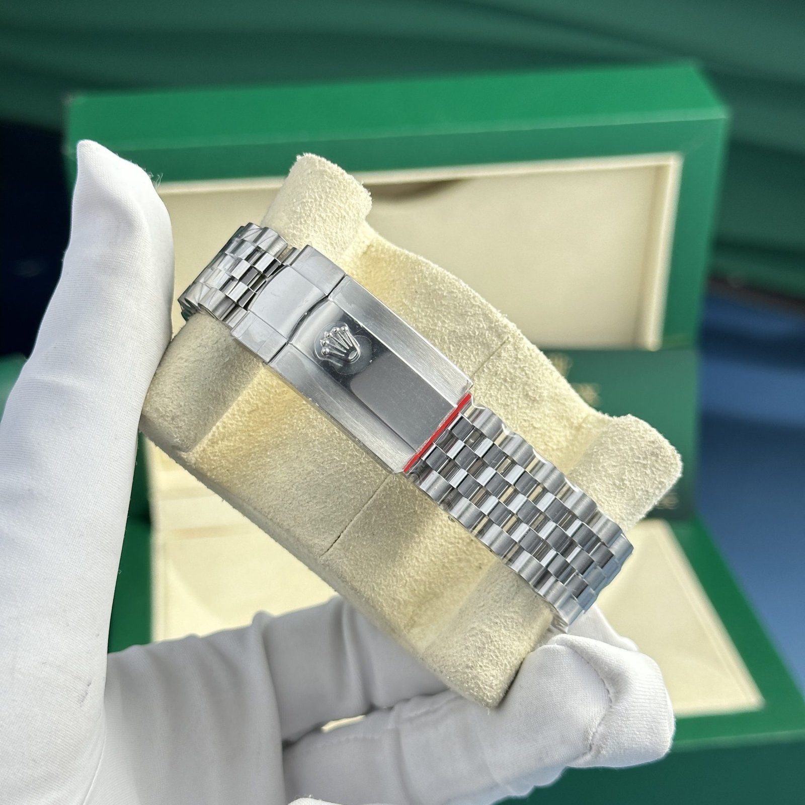 rolex super clone watch datejust 126334 green motif dial vs factory 41mm rolex super clone watch datejust 126334 green motif dial vs factory 41mm